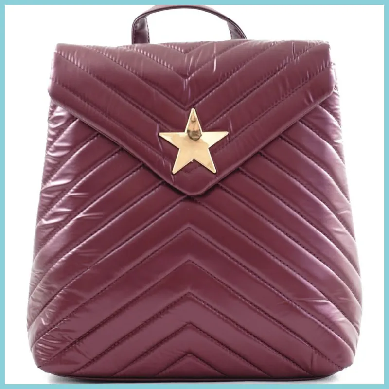 Női hátitáska csillaggal és V varrott mintával, vízhatlan, vörös noiborpenztarca.hu 1